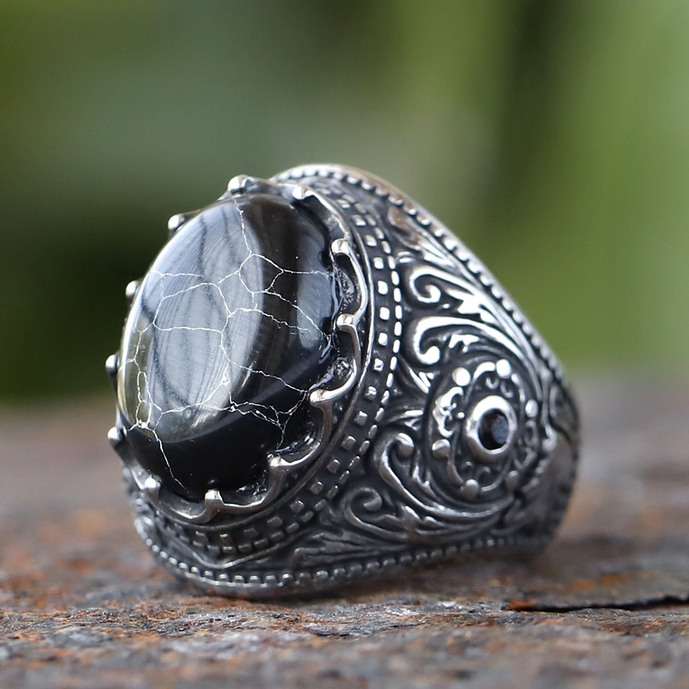 Anillos de circón negro turco  - Men'S Fashion Guide reseña y precio