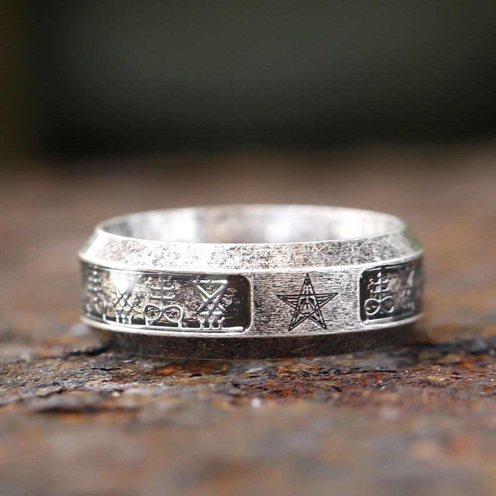 Anillo de sello Lucifer Satan  - Men'S Fashion Guide reseña y precio